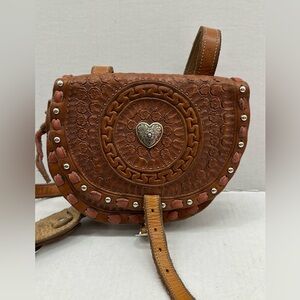 Beautiful Vintage Handmade Leather Native American Crossbody Unisex Bag
